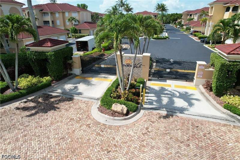 2 bedroom Condominium at 1524 SW 50th St 204, Porto Vista Condo, Cape Coral — photo 2