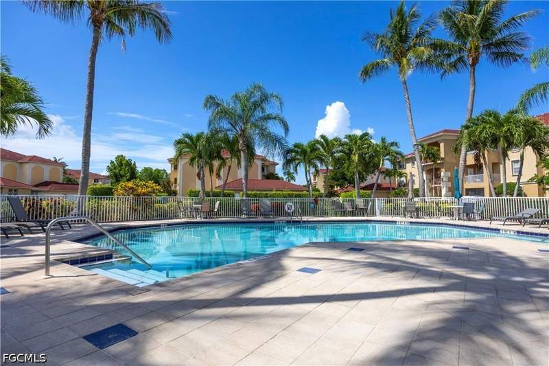 2 bedroom Condominium at 1524 SW 50th St 204, Porto Vista Condo, Cape Coral — photo 4