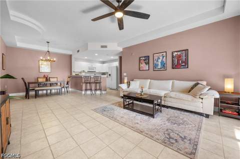 1524 SW 50th St 204, Cape Coral FL - photo 8 of 34