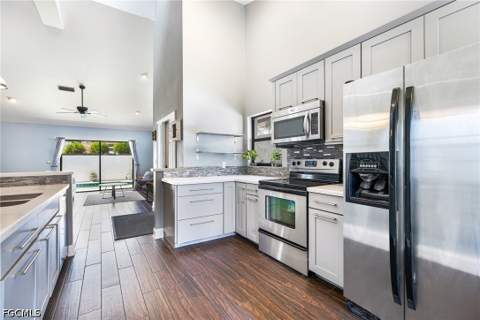 5501 Harbour Castle Dr, Fort Myers FL - photo 18 of 49