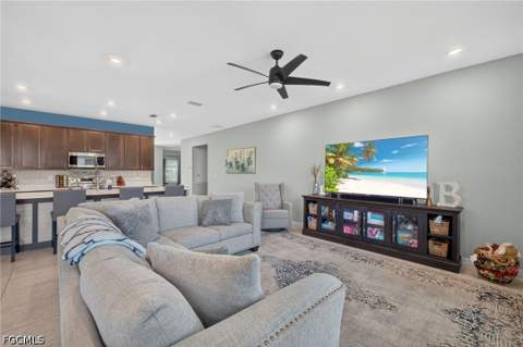 3306 NW 21st Ter, Cape Coral FL - photo 8 of 34