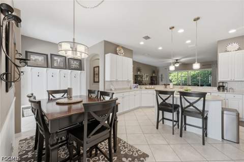 193 Skipping Stone Ln, Naples FL - photo 18 of 46