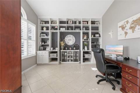 193 Skipping Stone Ln, Naples FL - photo 6 of 46