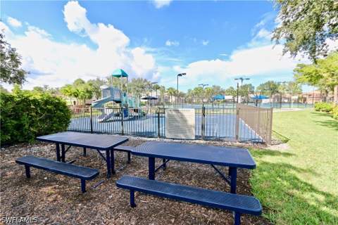 15578 Vallecas Ln, Naples FL - photo 24 of 31