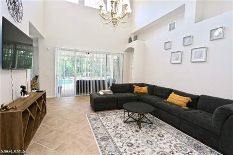 15578 Vallecas Ln, Naples FL - photo 8 of 31