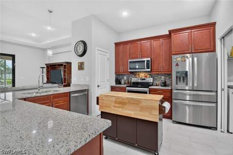 307 Gleason Pkwy, Cape Coral FL - photo 14 of 46