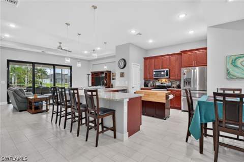 307 Gleason Pkwy, Cape Coral FL - photo 9 of 46