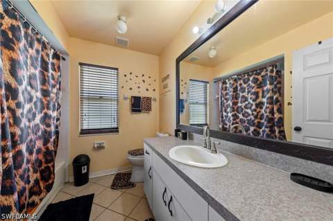 3001 SW 1st Pl, Cape Coral FL - photo 8 of 12