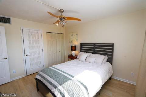 1004 Manatee Rd H202, Naples FL - photo 11 of 30