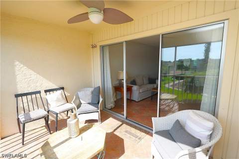 1004 Manatee Rd H202, Naples FL - photo 18 of 30