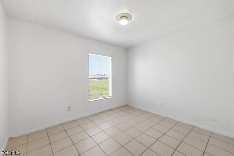 422 NW 11th Ter, Cape Coral FL - photo 24 of 25