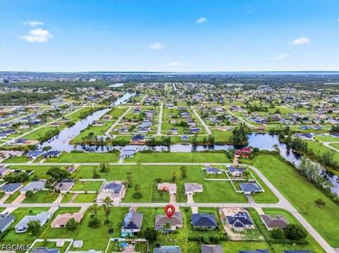 2541 NW 21st Ave, Cape Coral FL - photo 13 of 25