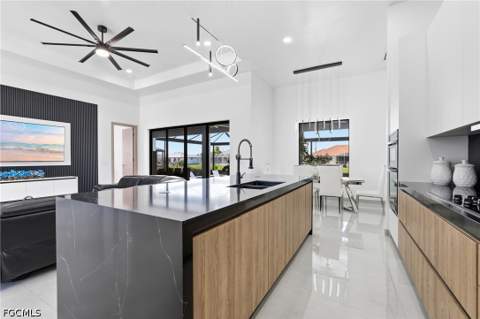 18 NE 6th St, Cape Coral FL - photo 11 of 31