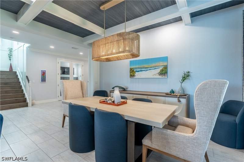 5 bedroom SingleFamilyResidence at 4347 Aurora St, Stonecreek, Naples — photo 3
