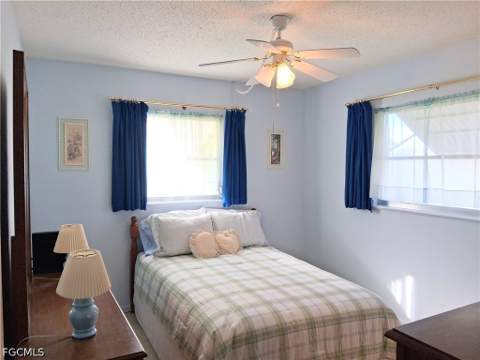 2 Tangelo Ct, Lehigh Acres FL - photo 14 of 19