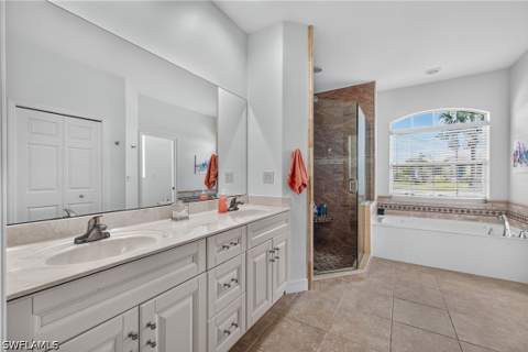 25020 Divot Dr, Bonita Springs FL - photo 20 of 41