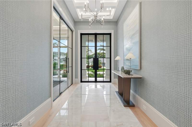 4 bedroom SingleFamilyResidence at 636 Fountainhead Ln, Park Shore, Naples — photo 3
