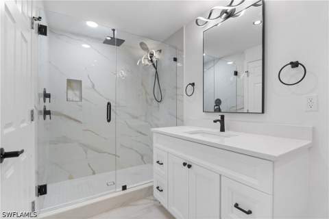 66 River Ct, Naples FL - photo 19 of 28