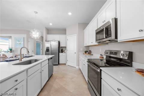3171 Weston Manor Dr, Alva FL - photo 8 of 15