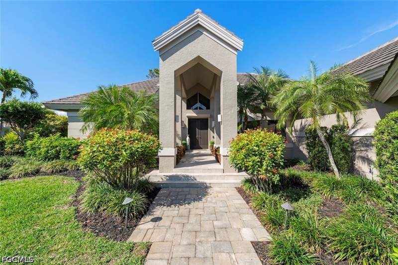 3 bedroom SingleFamilyResidence at 8301 Glenfinnan Cir, Fiddlesticks Country Club, Fort Myers — photo 3