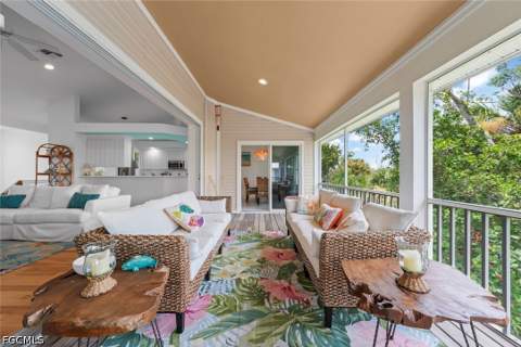 1858 Farm Trl, Sanibel FL - photo 11 of 48