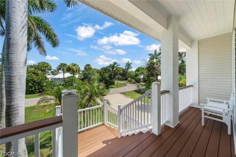 1858 Farm Trl, Sanibel FL - photo 21 of 48