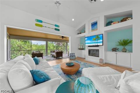 1858 Farm Trl, Sanibel FL - photo 9 of 48
