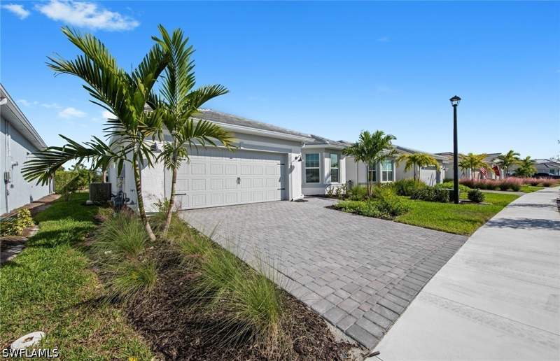 3 bedroom SingleFamilyResidence at 12416 Basalt Ln, Terrawalk, Alva — photo 3