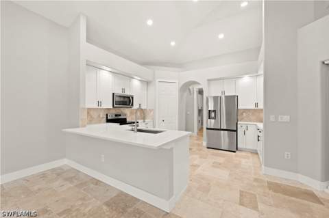 506 NW 32nd Pl, Cape Coral FL - photo 16 of 46