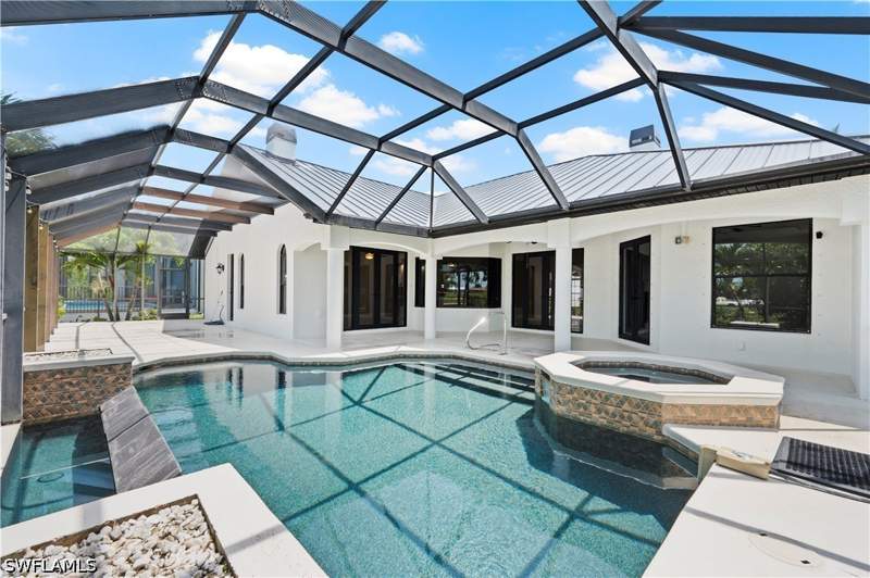 4 bedroom SingleFamilyResidence at 506 NW 32nd Pl, Cape Coral, Cape Coral — photo 4