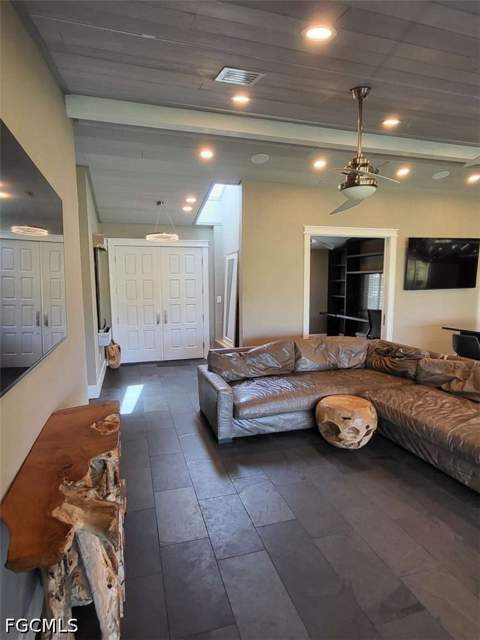 2257 Regal Way, Naples FL - photo 17 of 20