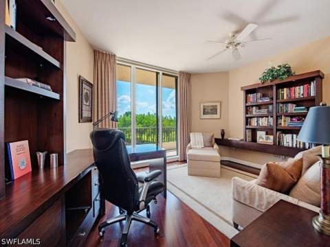 8787 Bay Colony Dr 302, Naples FL - photo 10 of 19