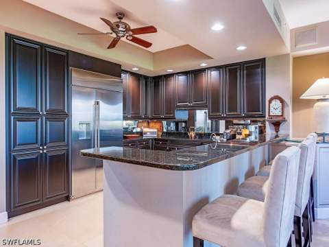 8787 Bay Colony Dr 302, Naples FL - photo 6 of 19