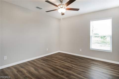 856 Anchor St E, Lehigh Acres FL - photo 11 of 17