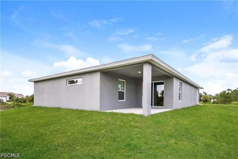 856 Anchor St E, Lehigh Acres FL - photo 15 of 17