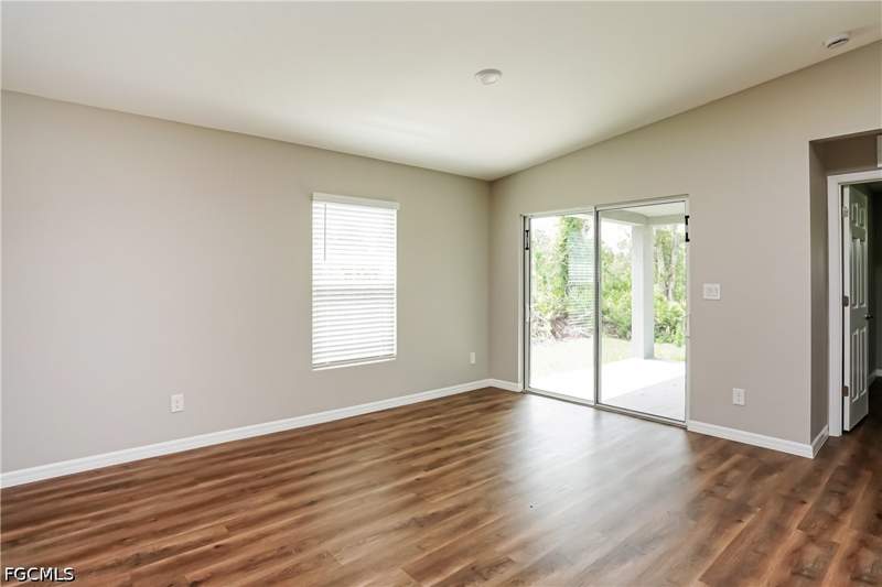 4 bedroom SingleFamilyResidence at 856 Anchor St E, Lehigh Acres, Lehigh Acres — photo 4