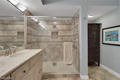 4051 Gulf Shore Blvd N 1206, Naples FL - photo 15 of 27