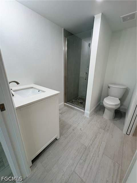 16340 Dublin Cir 101, Fort Myers FL - photo 15 of 29