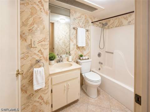 4210 Cindy Ave, Naples FL - photo 6 of 11