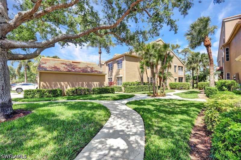 2 bedroom Condominium at 20101 Seagrove St 705, Sabal Palm, Estero — photo 1