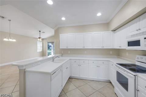3532 Milan Dr, Fort Myers FL - photo 15 of 50