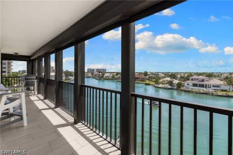 10482 Gulf Shore Dr 251, Naples FL - photo 19 of 46