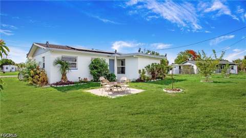 515 York Rd, Lehigh Acres FL - photo 16 of 22