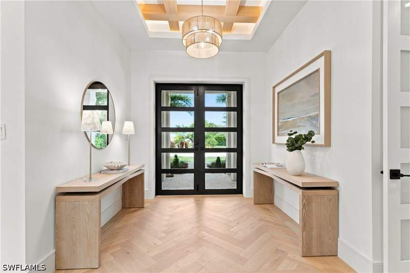 4 bedroom SingleFamilyResidence at 2200 11th St N, Sun Terrace, Naples — photo 5
