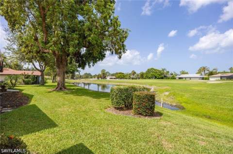 1034 Forest Lakes Dr 10C, Naples FL - photo 24 of 26
