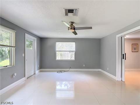 19330 Meredith Rd, North Fort Myers FL - photo 14 of 50