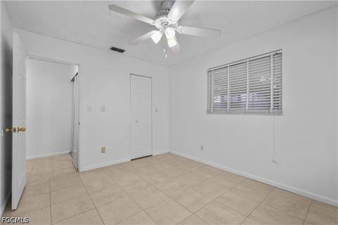 11 Desert Candle Cir, Lehigh Acres FL - photo 24 of 42