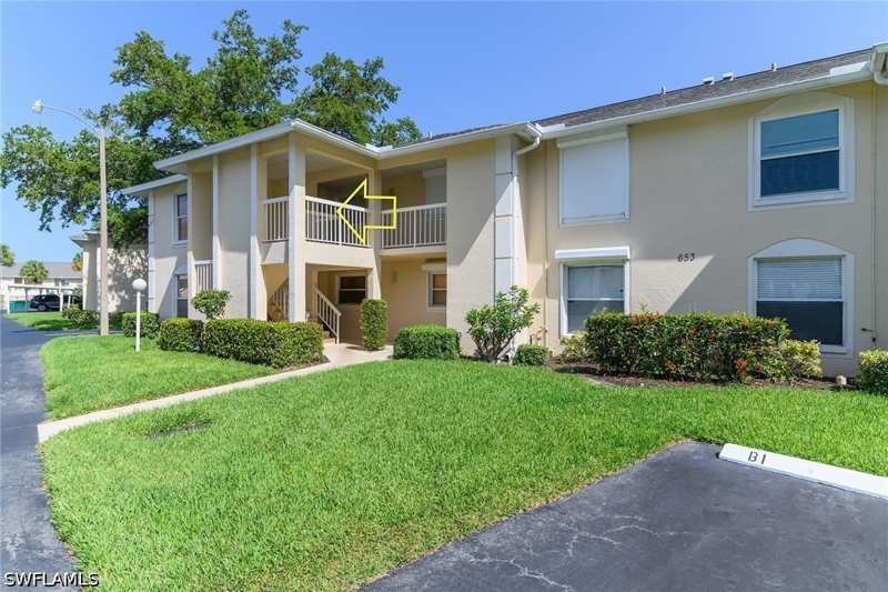3 bedroom Condominium at 653 Squire Cir 201, Newcastle, Naples — photo 1