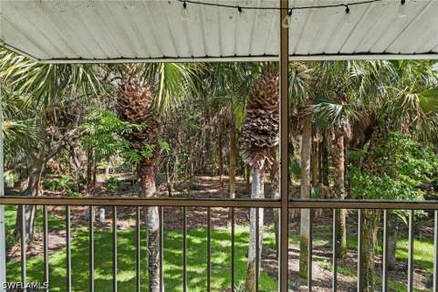 653 Squire Cir 201, Naples FL - photo 11 of 28
