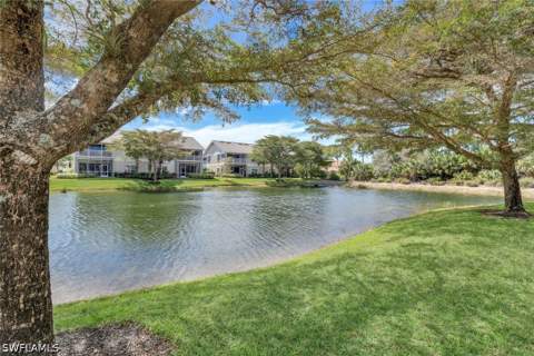 6355 Lexington Ct 102, Naples FL - photo 24 of 44